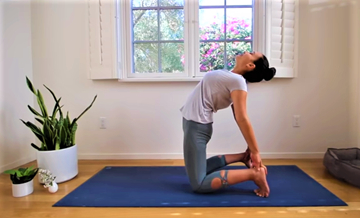 5 posturas de yoga para auxiliar na perda de peso