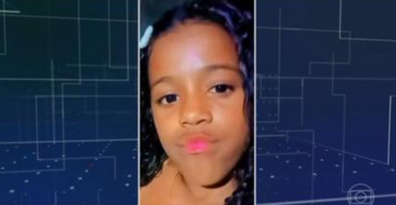 Aos 11 anos, morre menina atropelada por carro alegórico no Rio