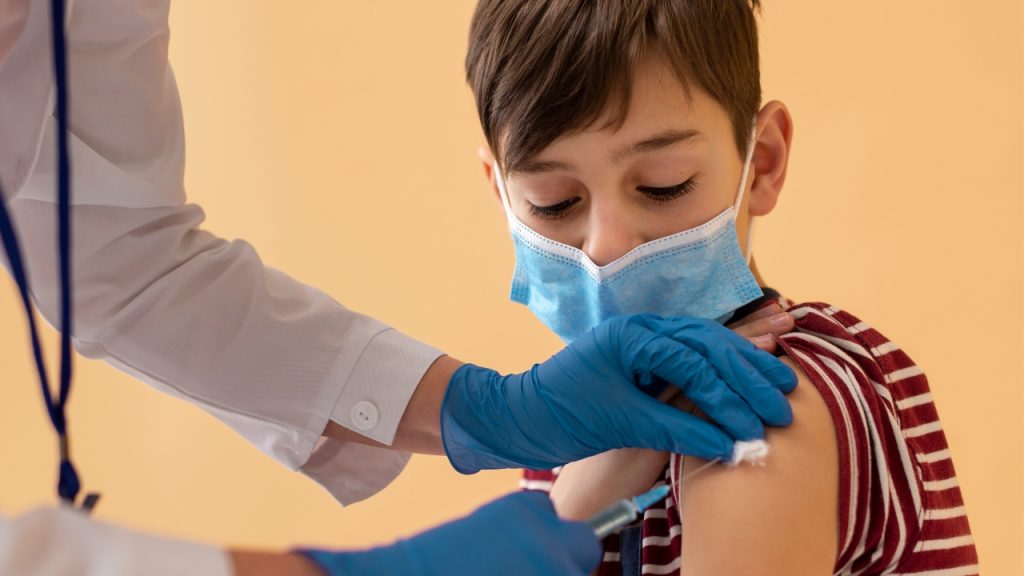 Vacinação não tem relação com mortes de crianças
