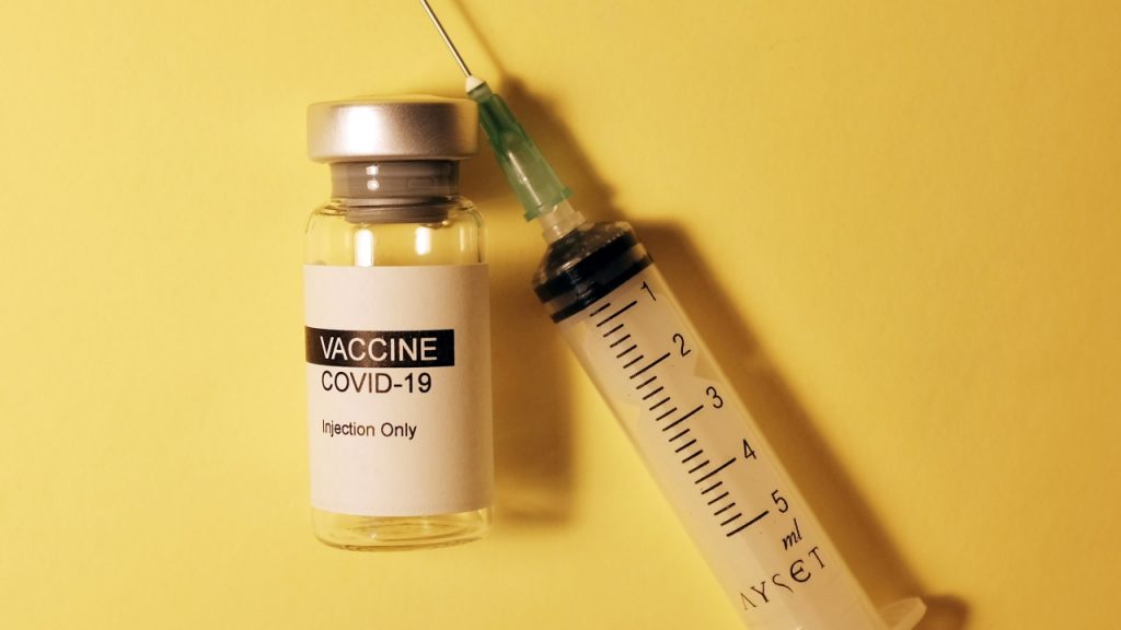 Pesquisadores irão testar vacina universal contra covid-19