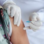 Anvisa anunciou liberação do imunizante já utilizado nos EUA e União Europeia na prevenção do surto da monkeypox; saiba quem poderá se vacinar!