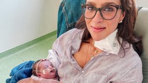 Filha de Juliano e Letícia Cazarré, passou por terceira cirurgia para tratar condição cardíaca e mãe falou sobre seu estado de saúde