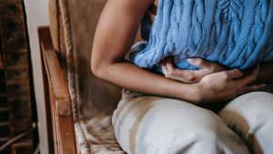 Influenciadora australiana recebeu diagnóstico de câncer de colo do útero avançado, após evitar exames ginecológicos por cinco anos