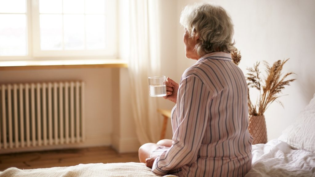 Já em estados avançados de testes, novo remédio contra Alzheimer reduz declínio cognitivo em pacientes em estágio inicial da demência