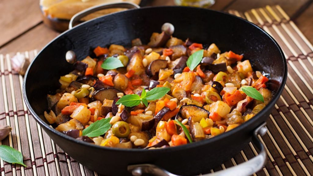 Receita de caponata de berinjela