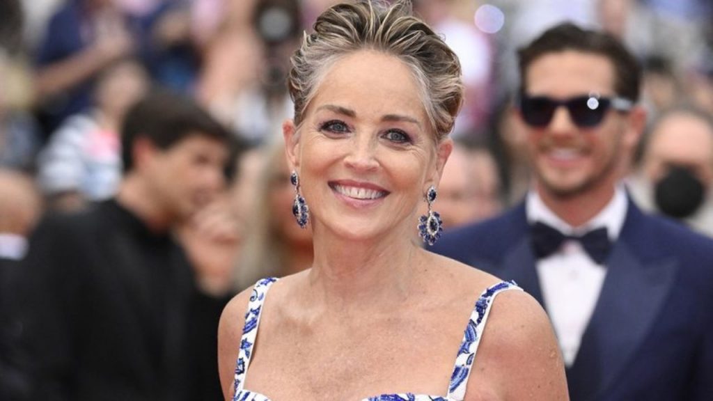 Sharon Stone desabafa ao descobrir tumor e conta que precisará passar por cirurgia