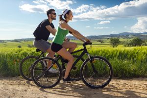 Bicicleta comum ou ergométrica: veja como escolher a melhor opção