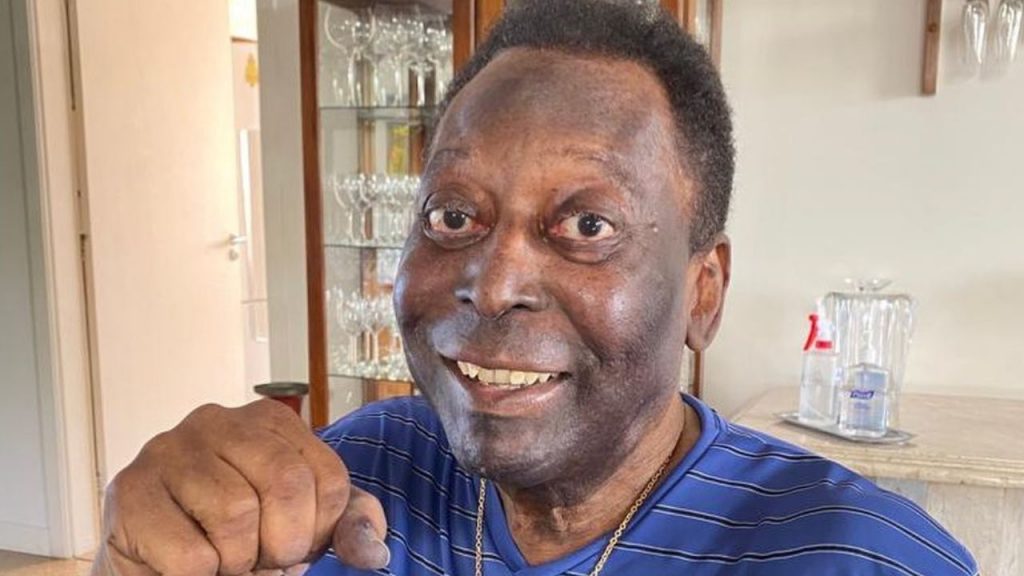 Em boletim médico, hospital fala sobre atual estado de saúde de Pelé