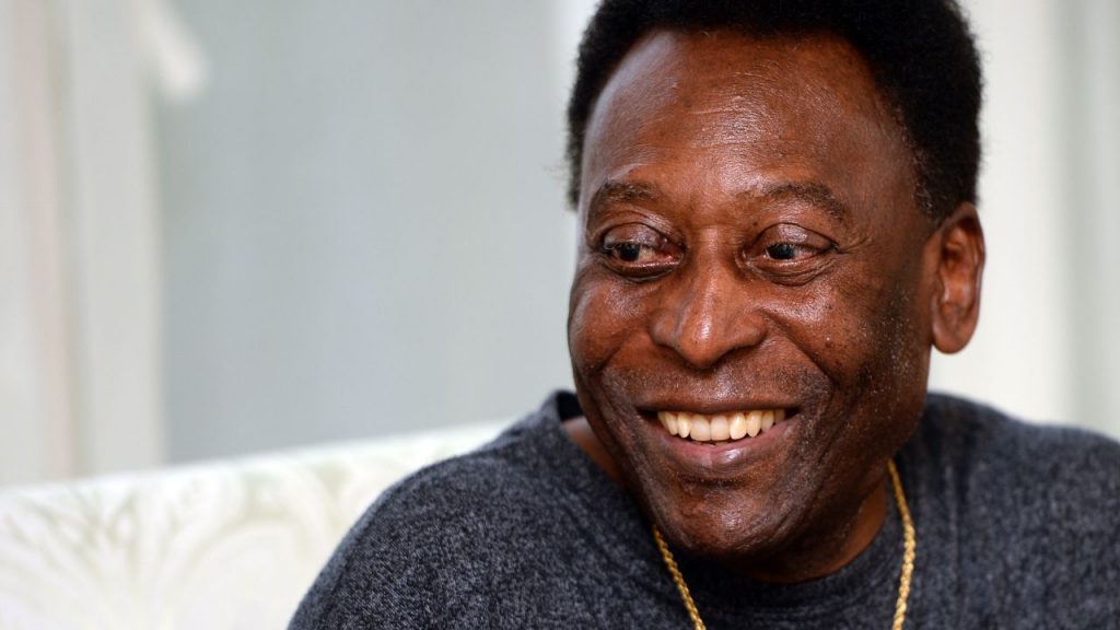 Internado em São Paulo, Pelé não responde à quimioterapia