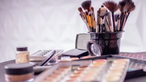 Dicas preciosas! 7 truques de maquiagem para iniciantes