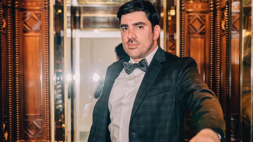 Em relato forte, Marcelo Adnet afirma que sofreu abuso na infância e foi salvo pelo avô de estupro