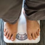Dia Mundial da Obesidade: dor causa círculo vicioso de limitações que prejudicam o emagrecimento
