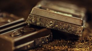 Páscoa chegando: como deixar o chocolate mais saudável e comer sem culpa?