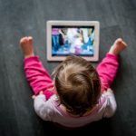 3 dicas para reduzir o uso de telas do seu filho