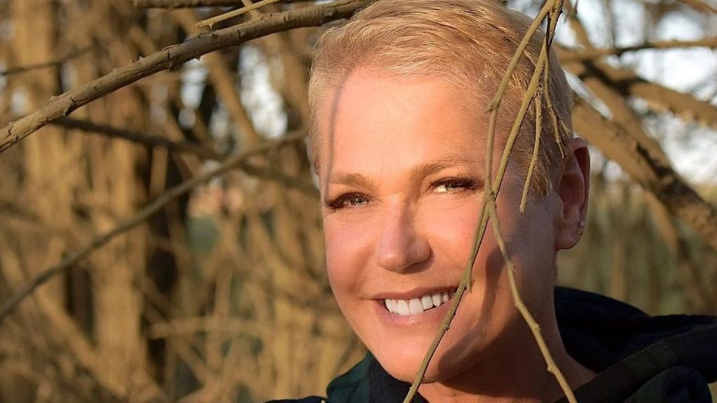 Xuxa conta que sexo melhorou após se tornar vegana