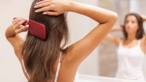 5 erros na hora de cuidar de cabelos secos