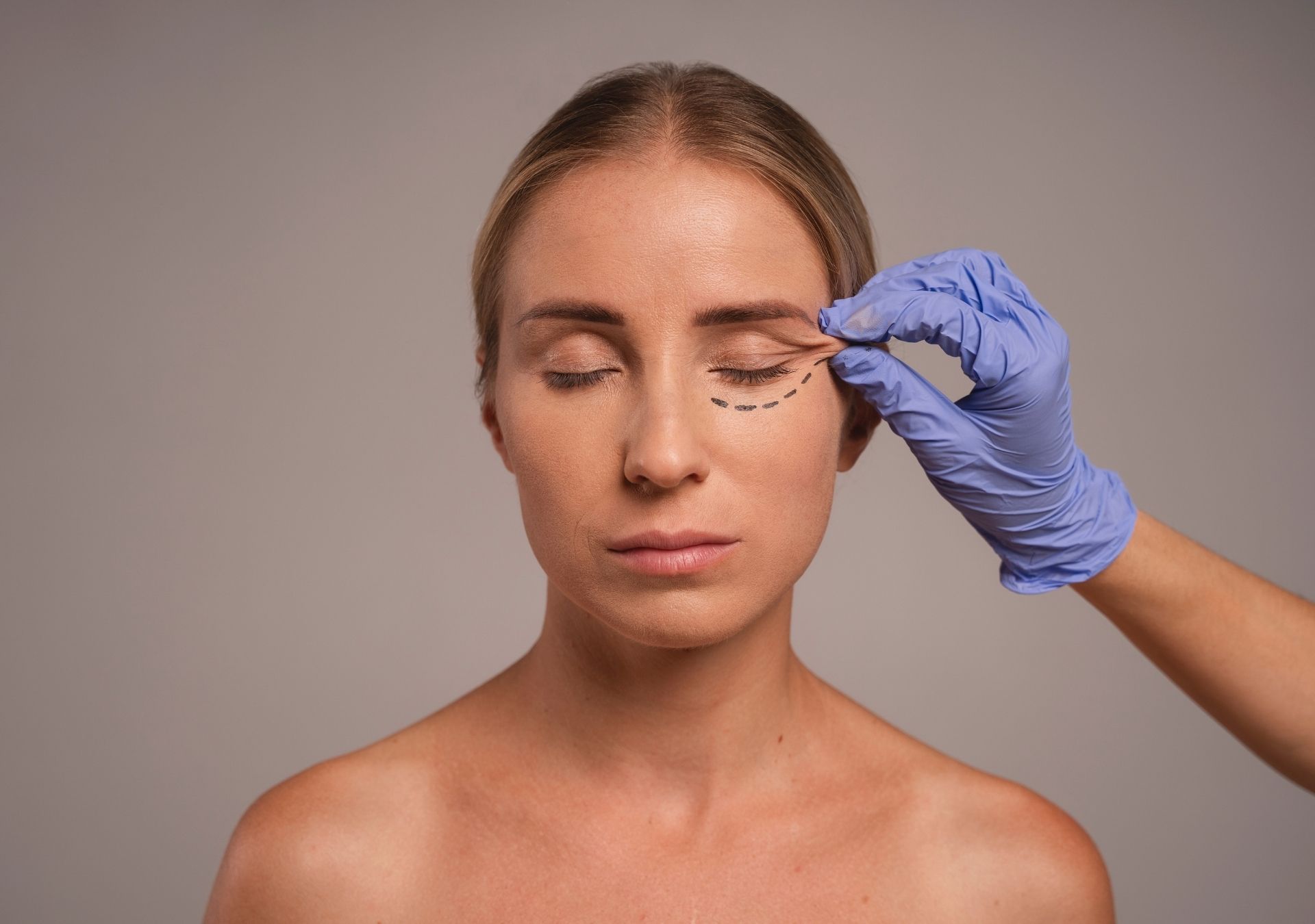 Minilifting, Lifting e Deep Plane: técnicas modernas antecipam a idade da cirurgia facial
